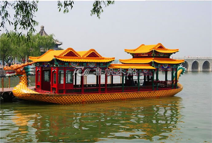 龍頭畫(huà)舫船
